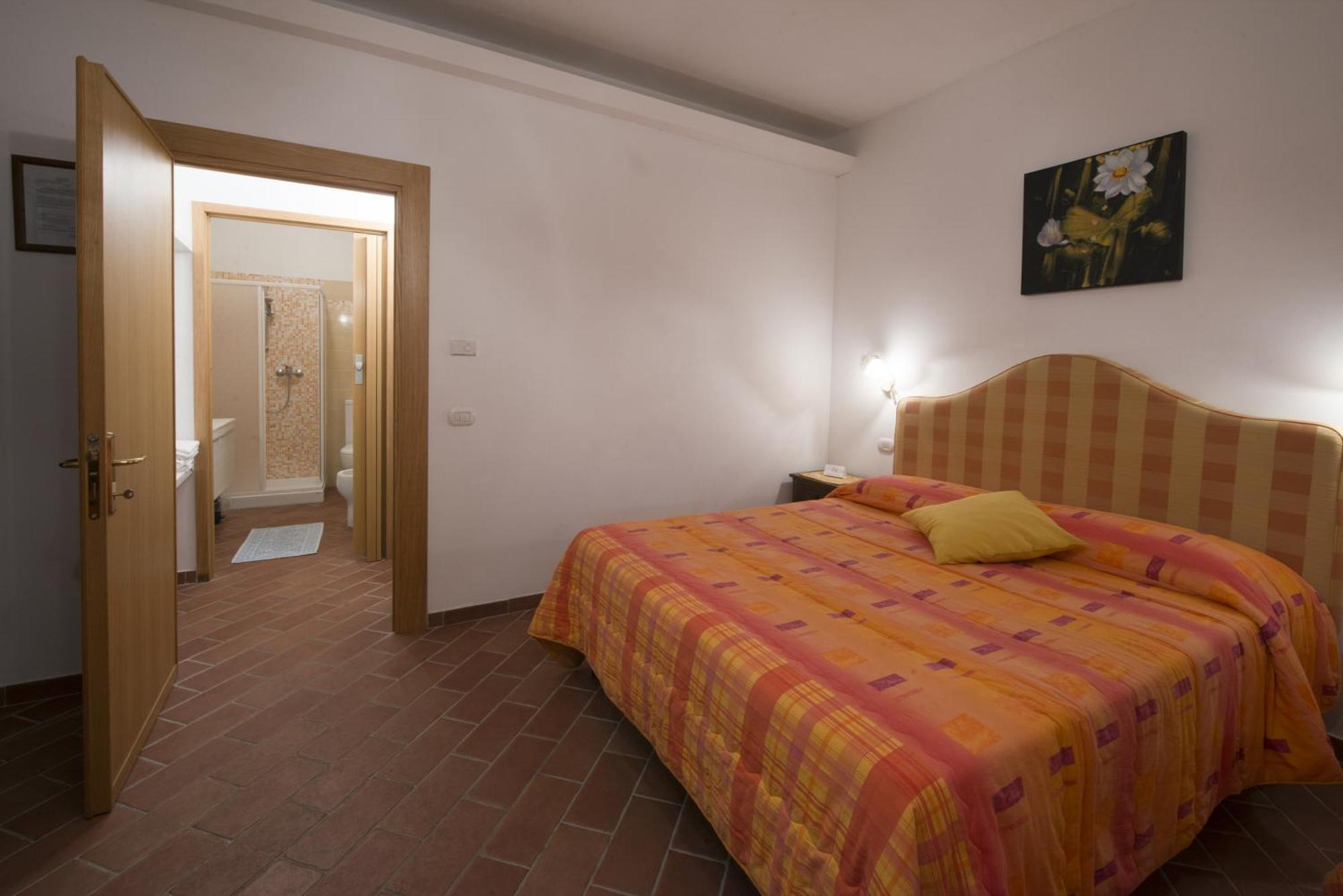 Cecco Di Nara Hotel Massarosa Room photo